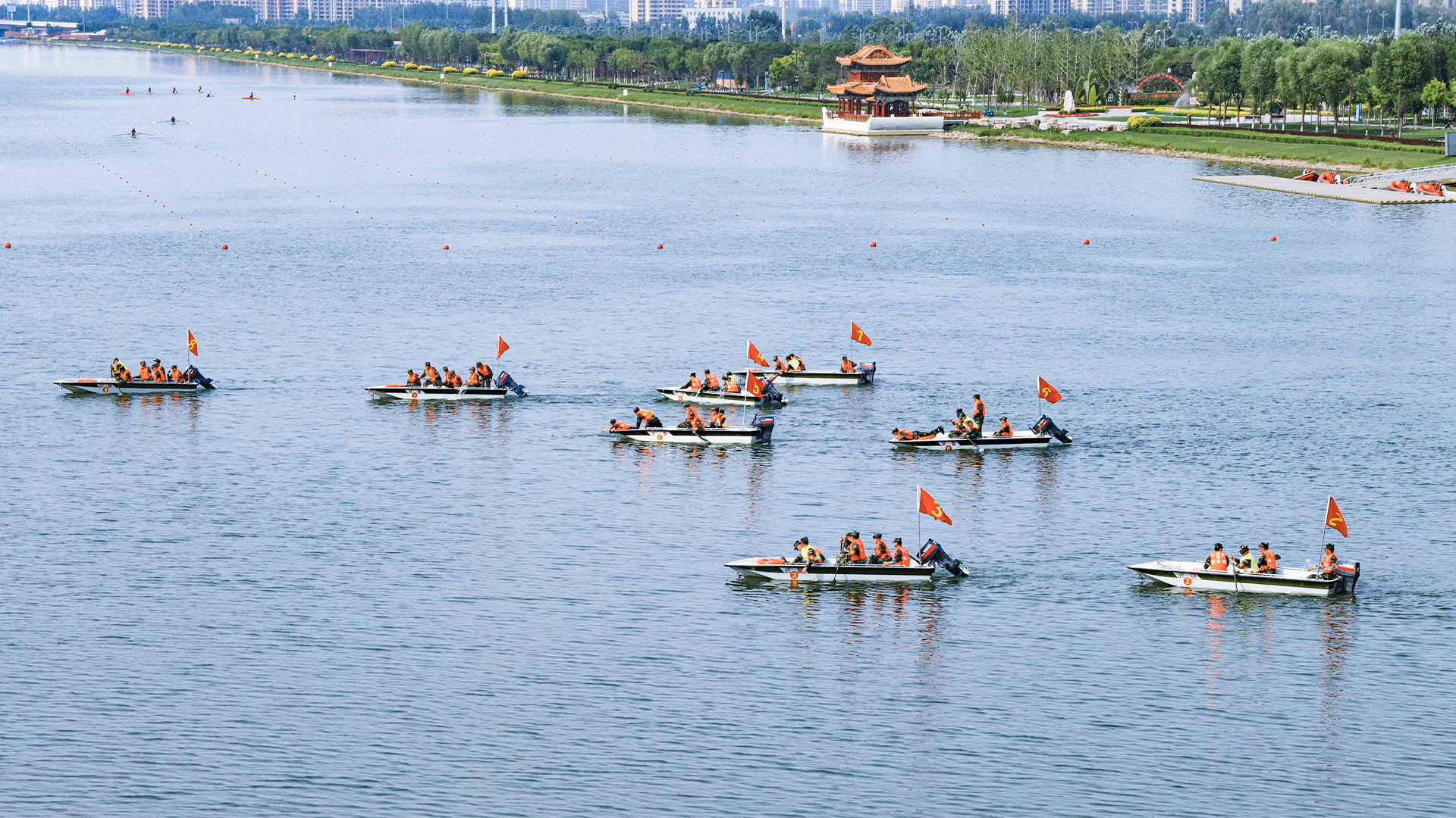 劈波斬浪！直擊武警沖鋒舟練兵現場【3】