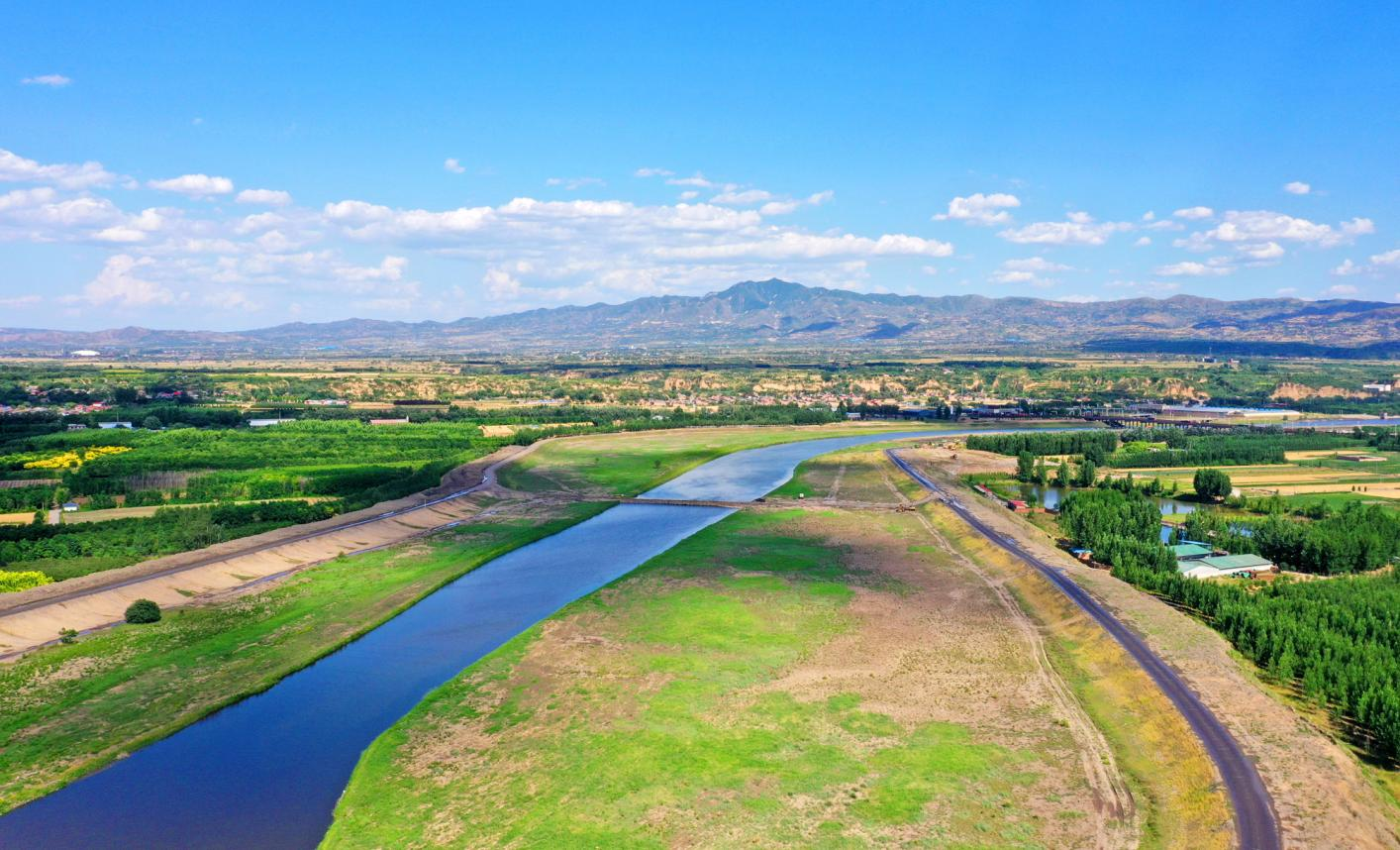 襄汾縣境內的汾河沿岸生態景色