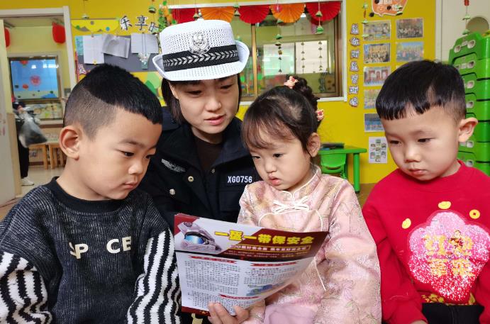 送法進校園 法治護成長