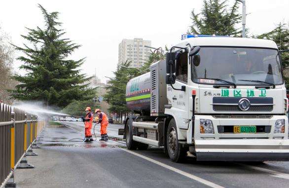 為春景“梳妝” 為城市“潔面”